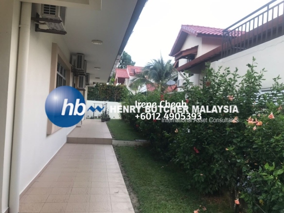 A Contemporary 2 Storey Bungalow in Minden Heights
