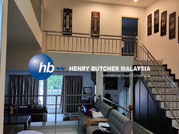 Classic Semi Detached House @ Jelutong