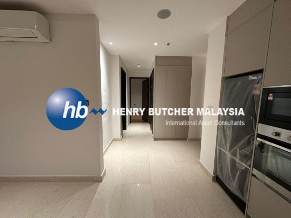 SEAVIEW & FULLY RENOVATED Marriott Residence @ Gurney Drive