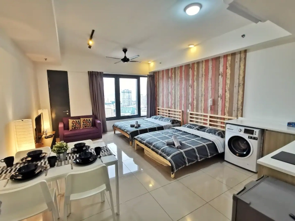 Fully renovated & furnished @ Tropicana 218 Macalister