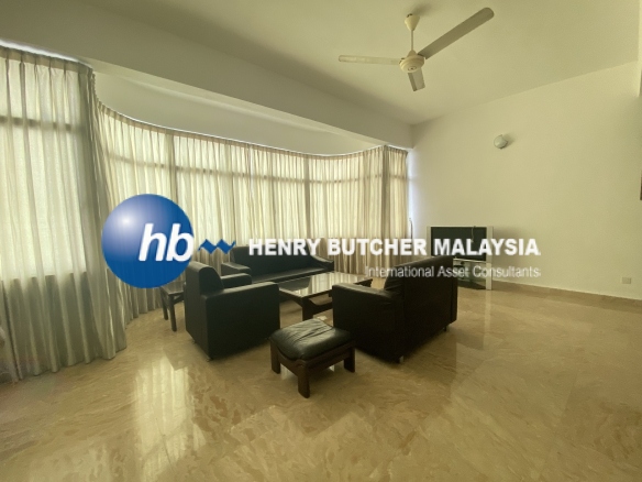 3 storey terrace unit for rent @ Puncak Ria