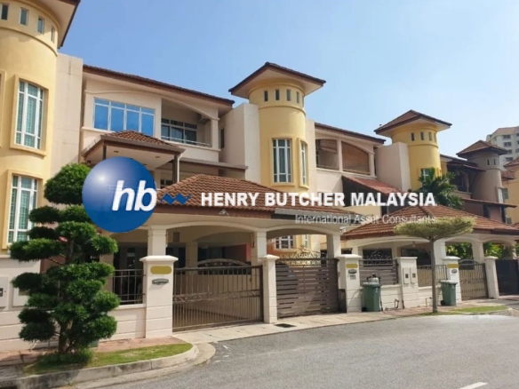 Fully Reno & Furnished 3-Storey Terraced Corner @ Hill View Garden
