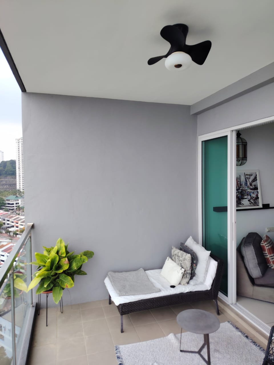 Luxury Oceanfront Living at 10 Island Resort Penang