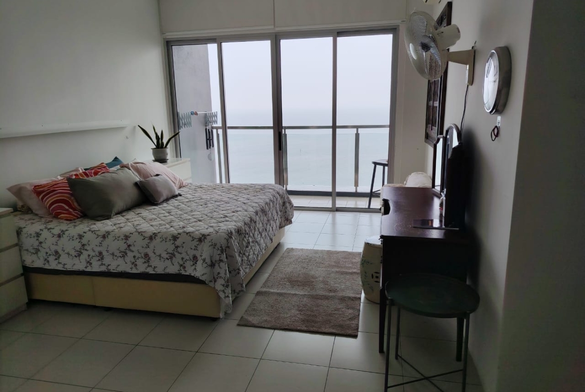 Luxury Oceanfront Living at 10 Island Resort Penang