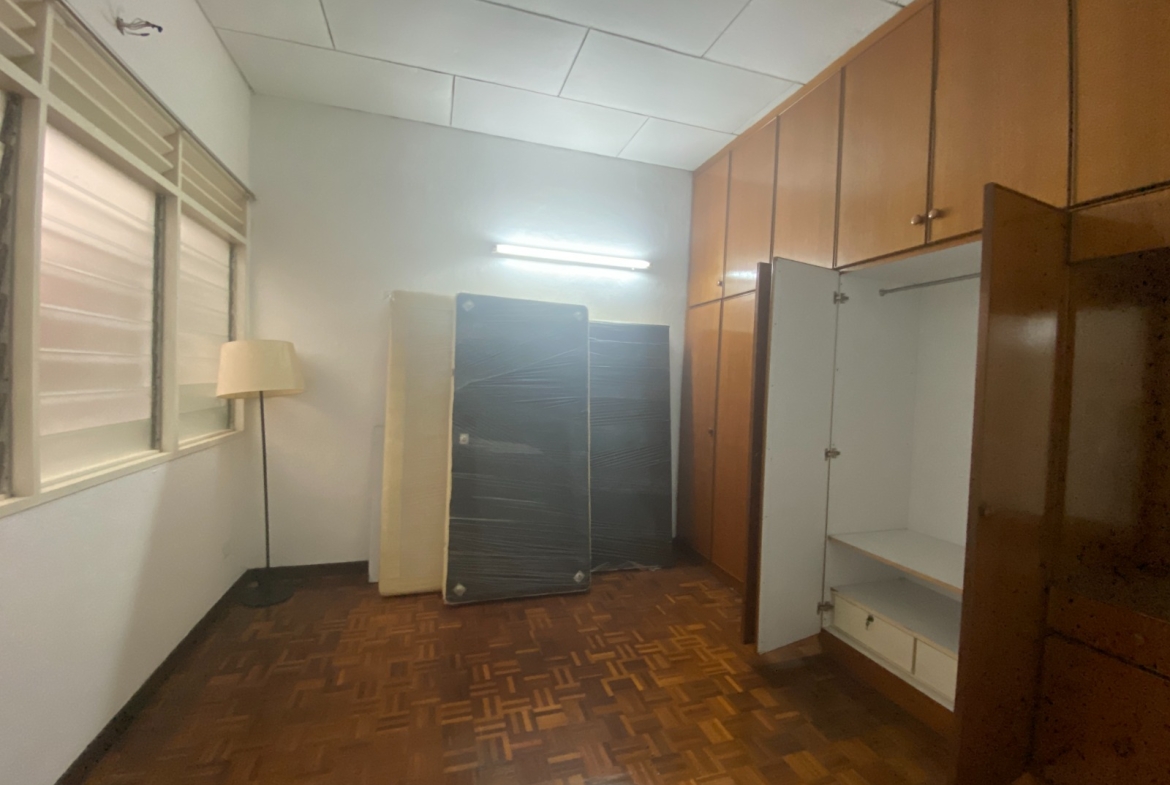 Spacious Double Storey Terrace @ Medan Lim Cheng Teik