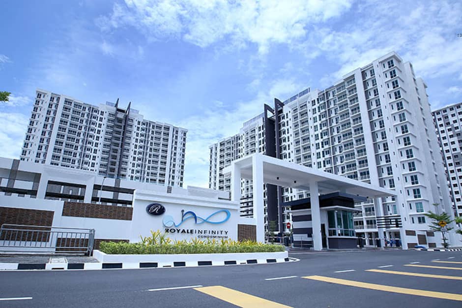 Royale Infinity Condo