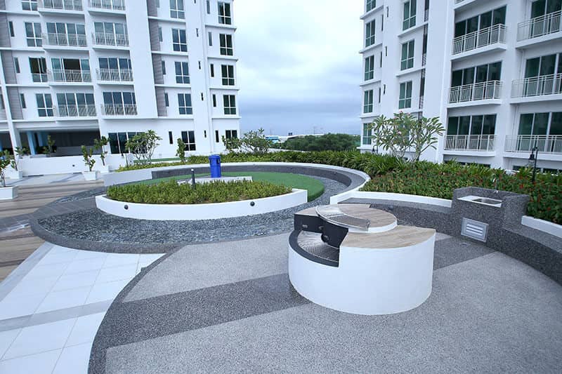Royale Infinity Condo