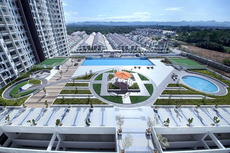 Royale Infinity Condo