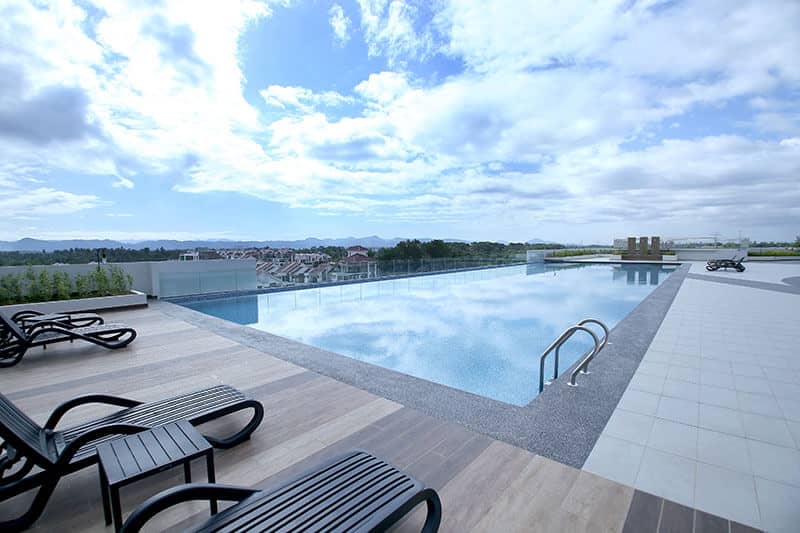 Royale Infinity Condo