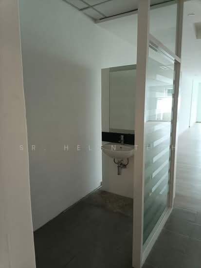 Prime Office Space @ E-Gate with Superior Connectivity in Gelugor